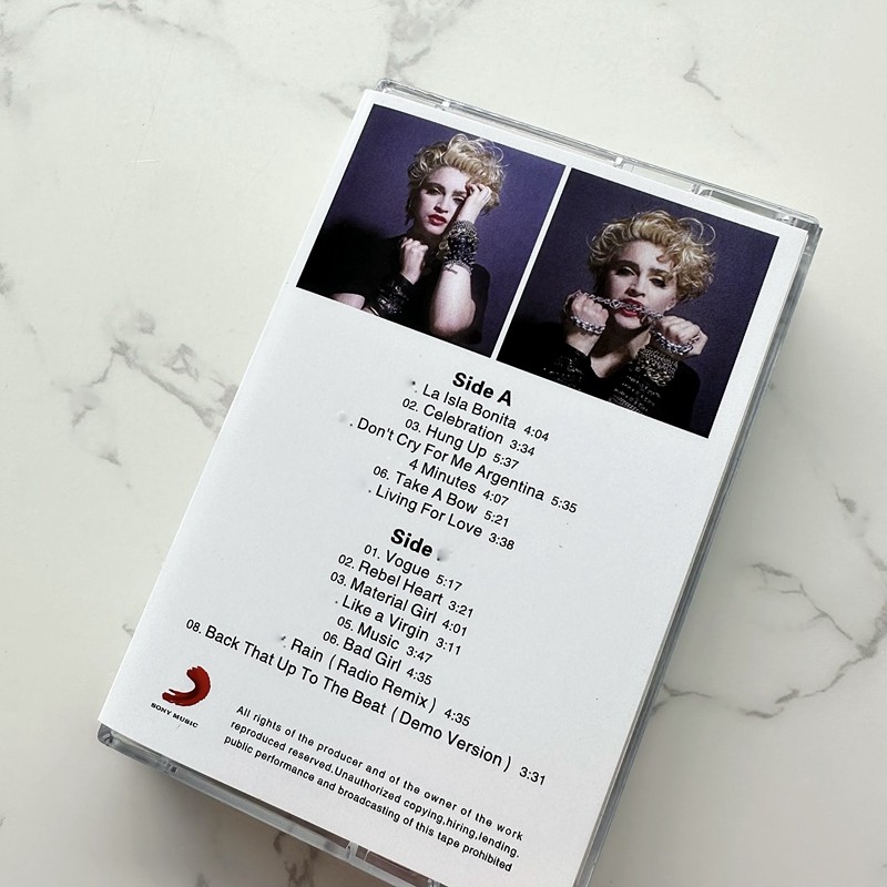 Cassette de Música Pop Europeo - Audio Music Lyrics reseña y precio